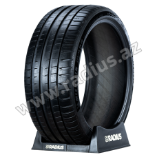 Pilot Sport 5 255/35 R20